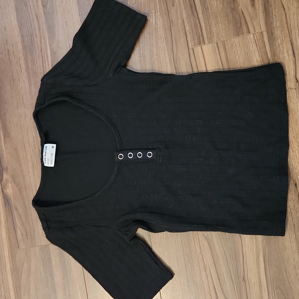 Frank and Oak Black Shortsleeve Tee - 13.5" PTP